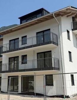 Für Kapitalanleger! Neubauprojekt: Moderne 2-Zimmer mit Balkon incl. Tiefgarage mit Top Mieter ! - Bad Reichenhall