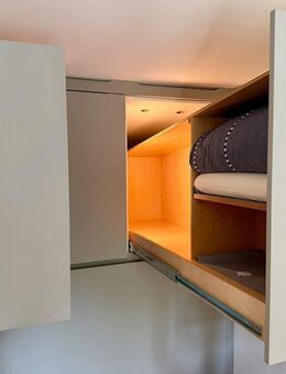 Klar, modern, Designer Stadthaus (im Sondereigentum) mit exklusiver Ausstattung, bis zu 5 Zimmer möglich, 2 Garagenplätze, Garten.... - Erfurt