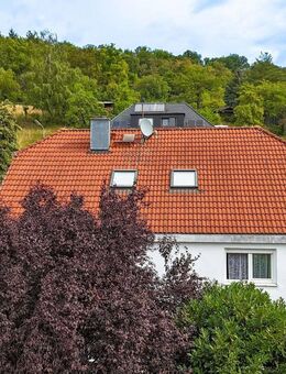 Attraktives Zweifamilienhaus in Niefern-Öschelbronn - ideal für Familien und Anleger - Niefern-Öschelbronn