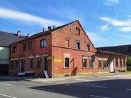 Ein Haus mit 8 Zimmer und einen kleinen Saal - Zerrenthin