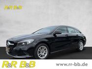 Mercedes CLA 180 Shooting Brake, , Jahr 2019 - Paderborn