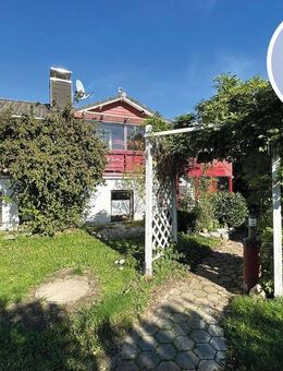 Ein charmantes Haus in Feldrandlage! - Blunk