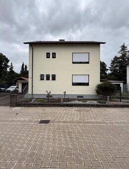 Einfamilienhaus in beruhigter Lage mit großem Aussenbereich - Herxheim (Landau)