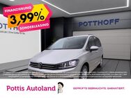 VW Touran, 2.0 TDI Comfortline SideAssist, Jahr 2023 - Hamm