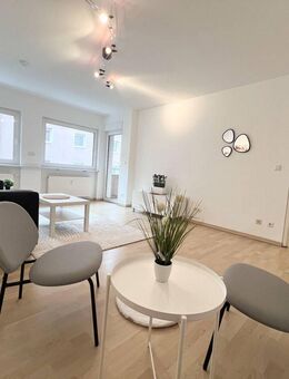 Möblierte 2 Zimmer Wohnung mit Balkon in bester City-Lage Maxfeld - Nürnberg
