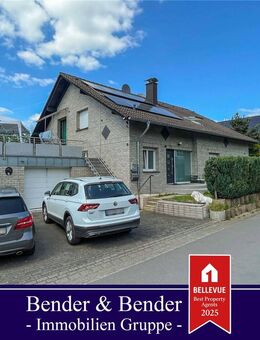 Gepflegtes, verklinkertes Zweifamilienhaus mit zwei Garagen und PV-Anlage in Hennef-Blankenberg! - Hennef (Sieg)