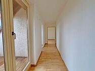 2-Zimmer-Wohnung mit Loggia/Garage/EBK in Seckenheim - Mannheim