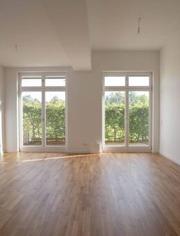 Provisionsfrei- Erdgeschosswohnung mit Terrasse - Berlin