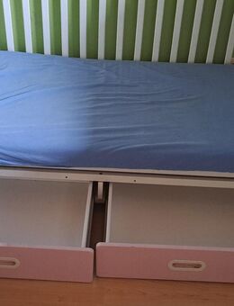 Kinderbett und schrank - Staufenberg (Hessen)