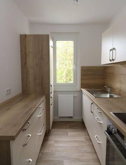 Koch-Oase sucht Küchenchef...2-RW mit Einbauküche, Dusche u. Balkon!!! - Freiberg