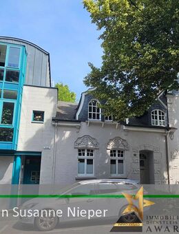 Moderne Architektur trifft auf charmante Baukunst – Häuserensemble aus 2 Einfamilienhäuser, Einliegerwohnung + Fabrikgebäude - Solingen (Klingenstadt)