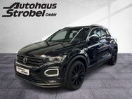 VW T-Roc 2.0 TSI DSG 4M Sport R-line ab 3,99% ACC DCC Navi LED Pano Kamera Keyless - Schnaittach