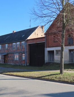 Charmanter Dreiseitenhof mit viel Potenzial in idyllischer Lage - Osterburg (Altmark)