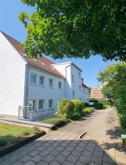 Gute Kapitalanlage - schmucke Eigentumswohnung mit Gartenanteil ! - Crimmitschau