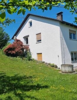 Einfamilienhaus mit kl. Einliegerw. nähe Mühldorf mit Top-Anbindung nach München - über 1000qm Grund - Erharting