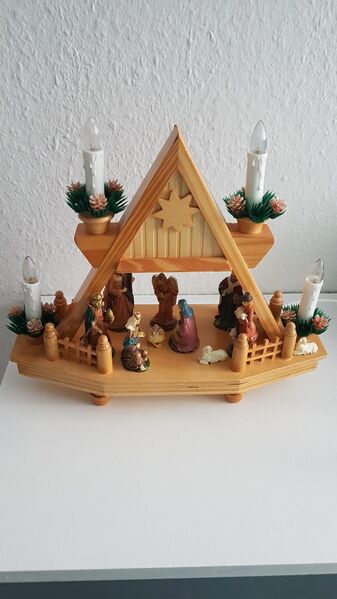 Weihnachtskrippe. Beleuchtung defekt - Kassel
