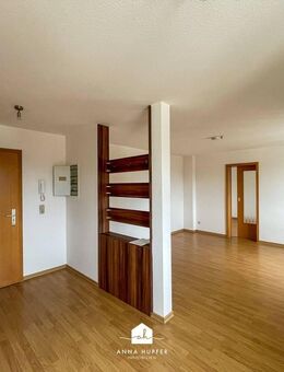 Helle 2-Raum-Wohnung mit Einbauküche - Gera