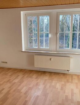 Große 3RW mit Dusche... - Dessau-Roßlau