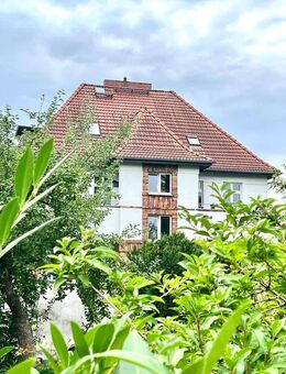 Stilvolles Mehrfamilienhaus mit 3 Wohneinheiten in grüner Wohnlage - Oranienburg