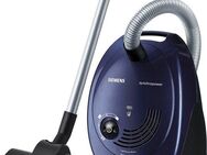 SIEMENS Bodenstaubsauger synchropower VS06A111, Made in Germany, Hygiene-Filter, kompakt, 600 W, mit Beutel, für Hartboden/Teppich, hohe Saugkraft, integriertes Zubehör, blau