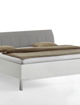 WIEMANN Bett Shanghai, mit geschmackvollem Polsterkopfteil, Made in Germany, in verschiedenen Breiten, Füße chromfarben