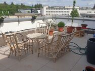 3-Zimmer Wohnung im Penthousegeschoss - Dachterrasse, Balkon, Einbauküche, 2 Stellplätze - Villingen-Schwenningen