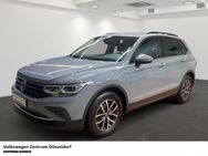 VW Tiguan, 2.0 TDI Life, Jahr 2021 - Düsseldorf