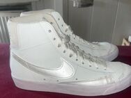 Nike Blazer (Schuhe) - Warstein