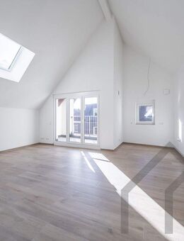 Erstbezug 1 ZKB Wohnung mit überdachtem Balkon in Homburger Innenstadt - Homburg