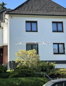 Aachen - Südviertel - Zweifamilienhaus mit Gartenparadies und Ausbaureserve - Aachen