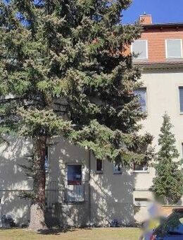 ACHTUNG EIGENNUTZER°° Gepflegte Eigentumswohnung mit Balkon, 2 Parkplätzen und 2 Kellerräumen in gefragter Lage von Radeberg - Radeberg