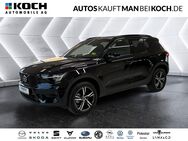 Volvo XC40, B3 Plus Dark M Hybid, Jahr 2024 - Berlin