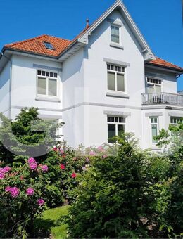 Top Objekt: Traumhafte Jugendstilvilla auch für ein Mehrgenerationshaus - Rellingen