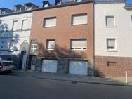 3 Familienhaus City Mönchengladbach-Odenkirchen mit Garagen und Garten - Mönchengladbach