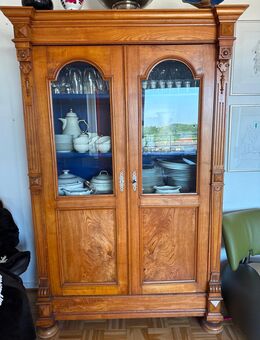 Antik/klassik Vitrine aus Holz - Kaarst