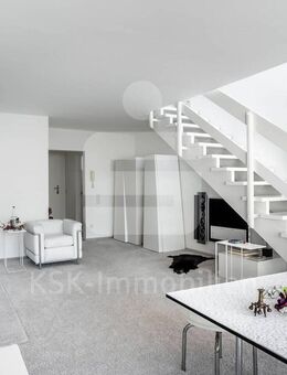 Zentraler und ruhiger geht es kaum! Schicke Maisonettewohnung mit Tiefgaragenstellplatz in Siegburg. - Siegburg