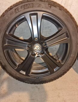 BMW F10 - F11 / Alufelgen Reifen + Michelin Pilot Alpin / 245/50/R18 - Duisburg