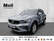 Volvo XC40, Core B3 EU6d digitales Sitze El, Jahr 2023 - Wuppertal