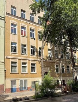 Charmantes Dachgeschoss in Top-Lage - Halle (Saale)