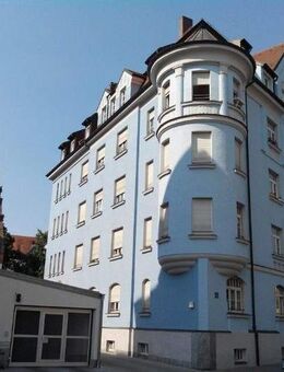 Großzügige 2 ZKB Wohnung in Jugendstil-Altbau am Altstadtrand - Regensburg