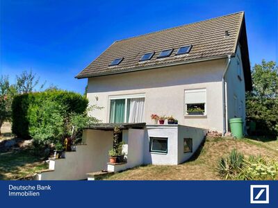 Idyllische Rückzugsoase mit Charme - Einfamilienhaus in traumhafter Naturkulisse !