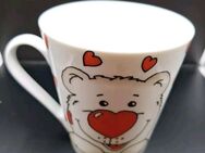 Kaffeebecher Flirt, By R&B Red Nose Tasse 10cm hoch 9cm breit Bär mit Herz Nase - Essen