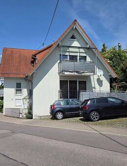 Helle 3-Zimmer-Wohnung mit Terrasse - Aidlingen