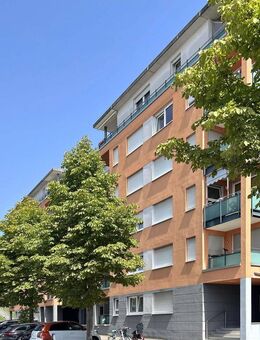 "Charmante 2-Zimmer-Erdgeschosswohnung mit sonnigem Balkon - idyllisch gelegen am lebendigen Citypark Karlsruhe" - Karlsruhe