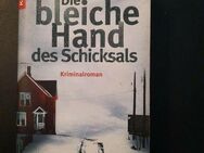 Die bleiche Hand des Schicksals: Kriminalroman von Spencer-Fleming - Essen