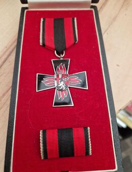 Ehrenzeichen im Etui – Top Zustand - Hamm