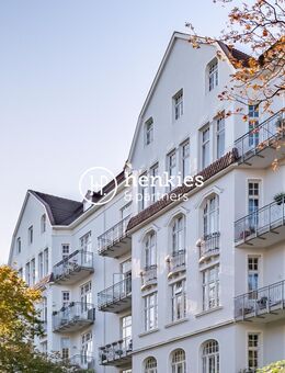 Ein Altbaujuwel voller Möglichkeiten - für Visionäre mit Sinn für Architektur und Stil - Hamburg