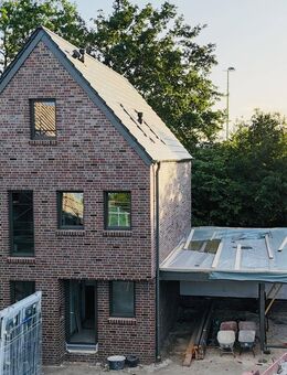 Exklusives Neubau-Reihenendhaus im Herzen von Friedrichsfehn! Bezugsfertig ca. 01.11.2025! - Edewecht