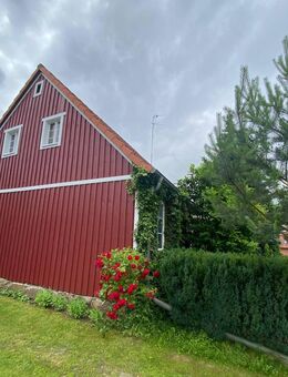 Idyllisch gelegenes, saniertes Haus am Wald mit zwei Wohnungen - Provisionsfrei! - - Groß Pankow