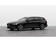 Volvo V60, B4B PLUS DARK BUSINESS ° MY25, Jahr 2022 - Freiburg (Breisgau)